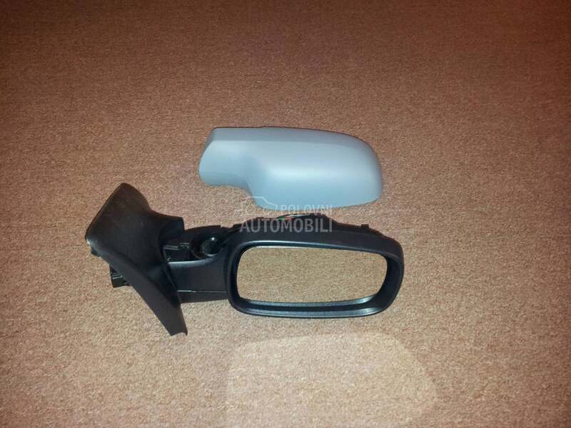 Desni elektricni retrovizor za Renault Megane od 2002. do 2008. god.