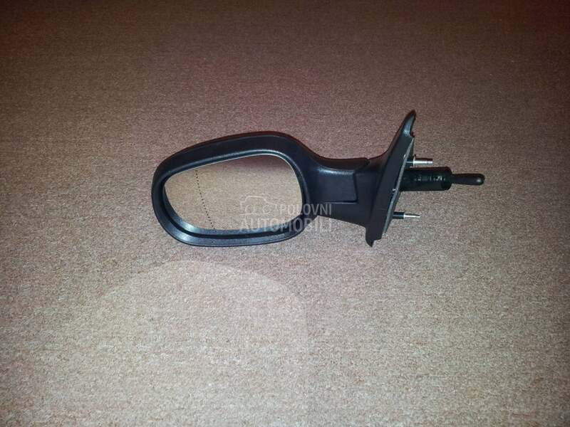 Levi retrovizor za Renault Megane od 1999. do 2002. god.