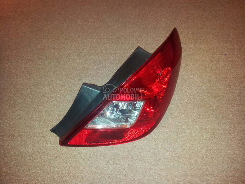 Stop svetlo desno za Opel Corsa D od 2006. do 2012. god.