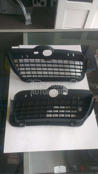 Resetke u braniku za Volkswagen Golf 3