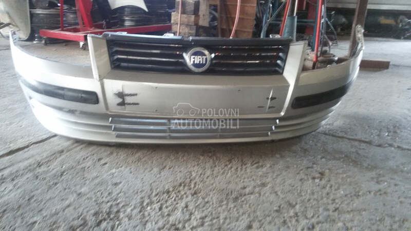 Prednji branik za Fiat Stilo
