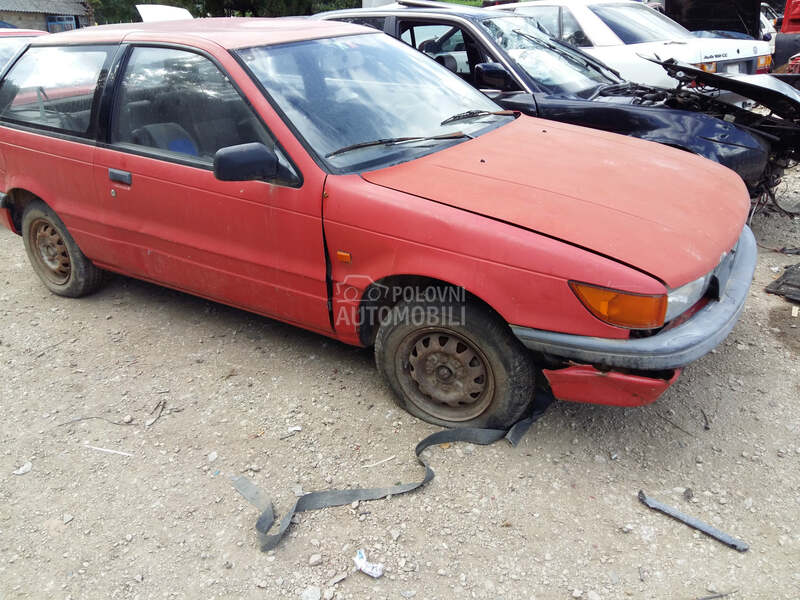 Mitsubishi Colt - kompletan auto u delovima