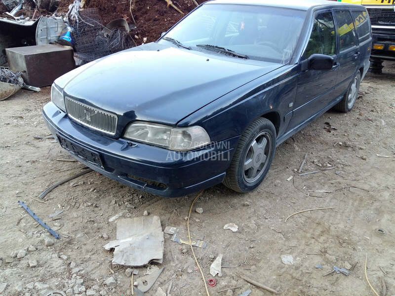 Delovi za Volvo V70