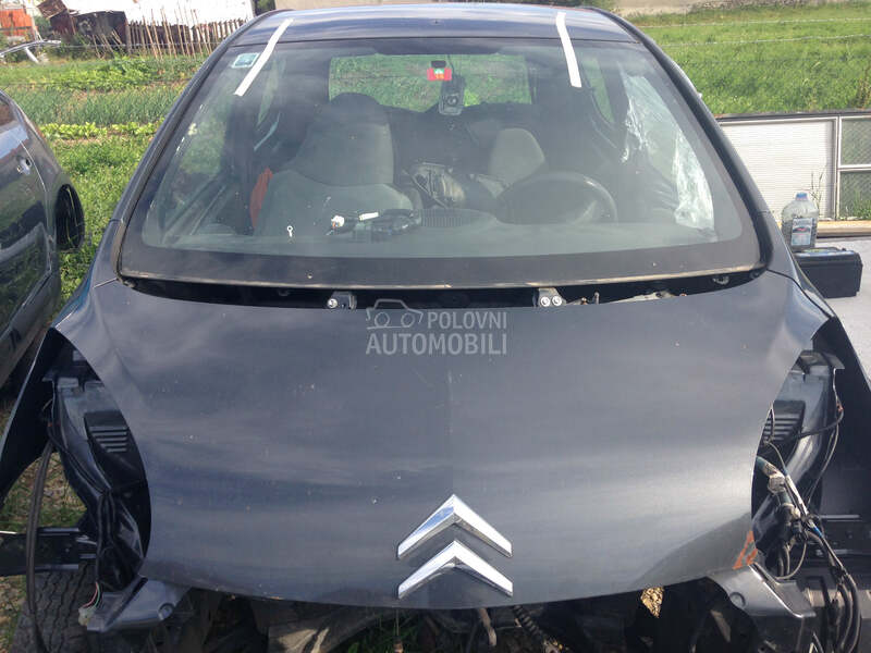 Citroen C1 - kompletan auto u delovima