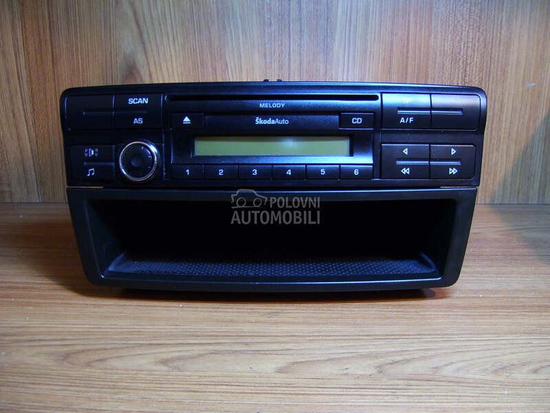 Cd plejer za Škoda Octavia