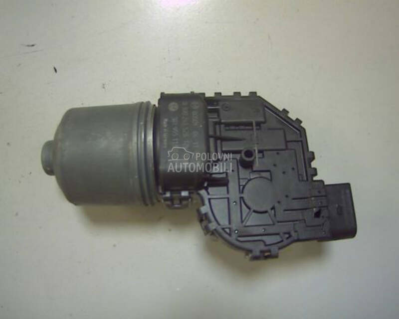 Motor brisaca za Volkswagen Passat B5.5