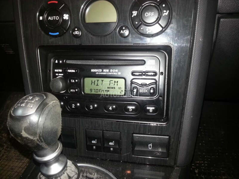 CD player za Ford Escort, Fiesta, Focus ...