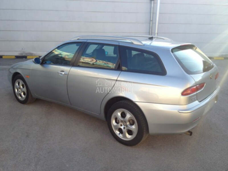 Delovi za Alfa Romeo 156
