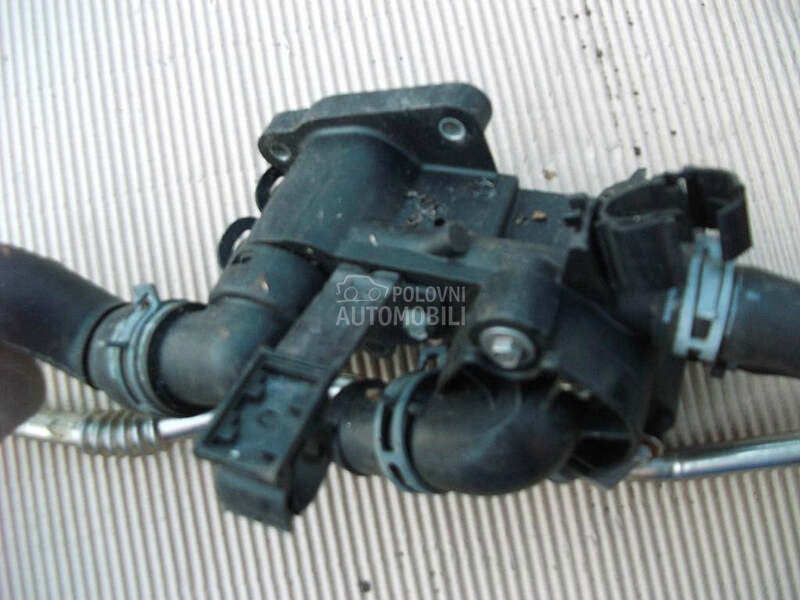 Kućište termostata za Volkswagen Polo
