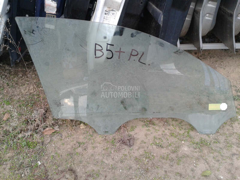 Staklo za Volkswagen Passat B5.5