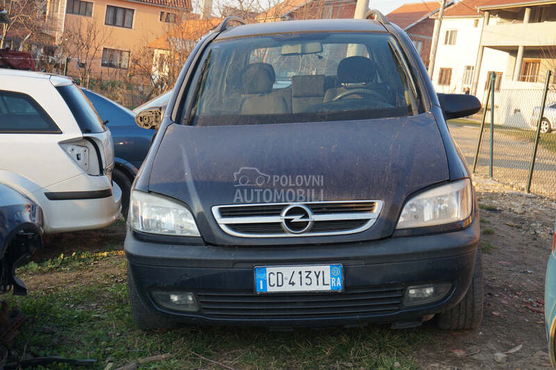 Opel Zafira - kompletan auto u delovima