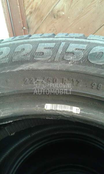 Fulda 225/50 R17 Zimska