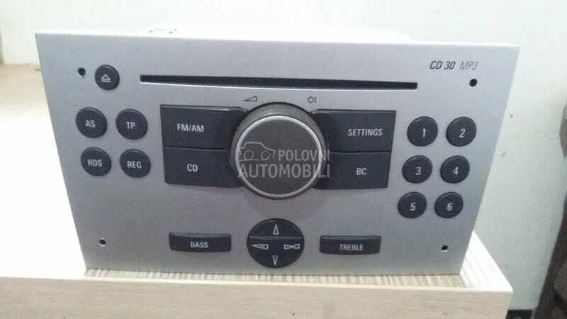 Cd plejer za Opel Astra G, Astra H, Corsa C ...