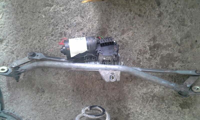 Motor sa brisacima za Volkswagen Passat B5