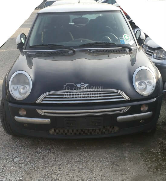 Mini Cooper - kompletan auto u delovima