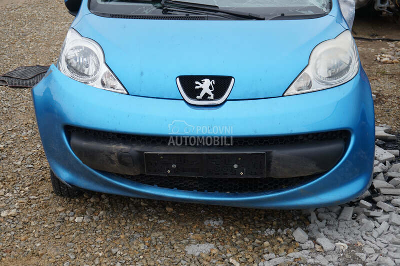 Peugeot 107 - kompletan auto u delovima