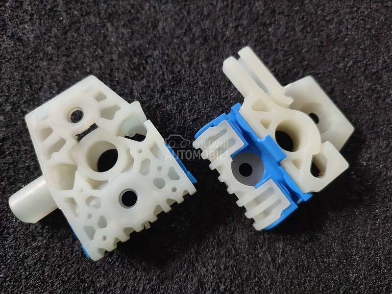 Plastika podizača stakla za Volkswagen Golf 6 od 2008. do 2013. god.