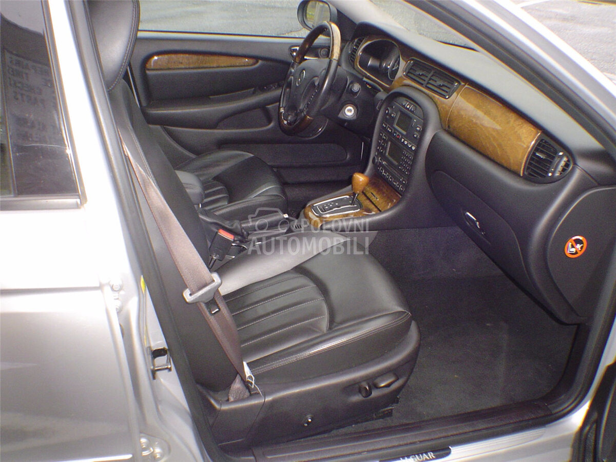 Sedista za Jaguar X-Type