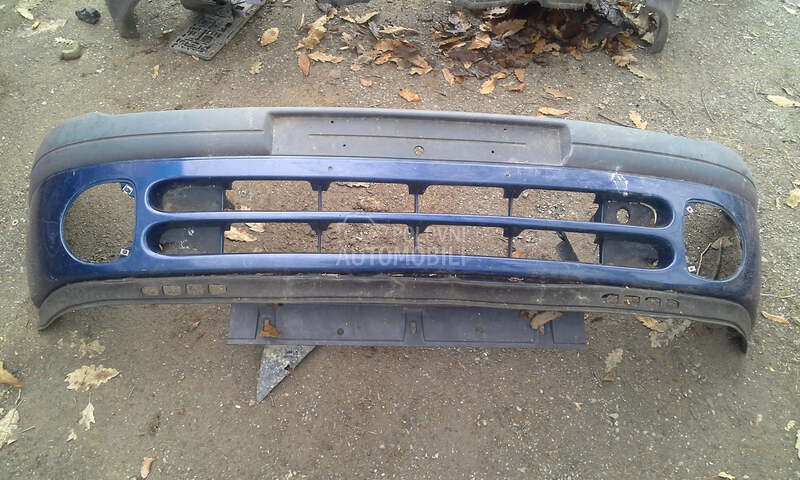 Prednji branik za Renault Clio