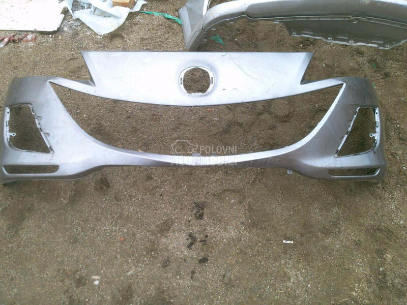 MAZDA 3 PREDNJI BRANIK