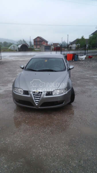 Delovi za Alfa Romeo GT