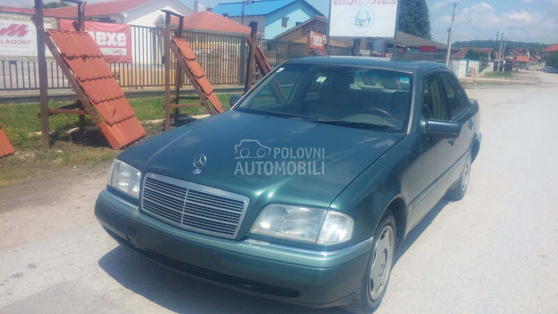 Delovi za Mercedes Benz C 180