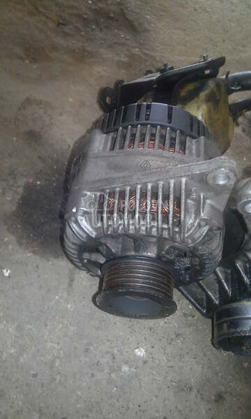 Alternator za Renault Laguna