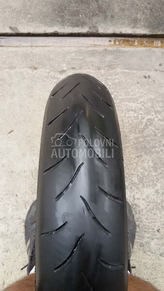 Bridgestone 120/70 R17 Sve sezone