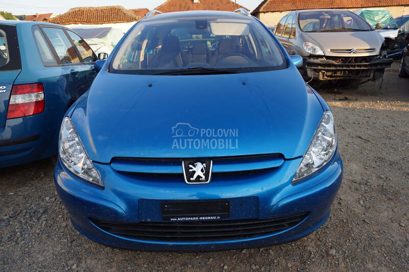 Peugeot 307 - kompletan auto u delovima