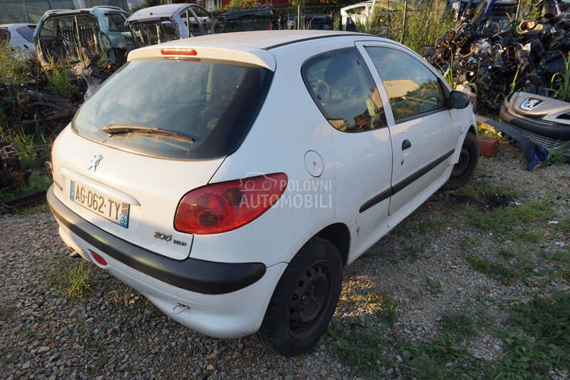 Delovi za Peugeot 206