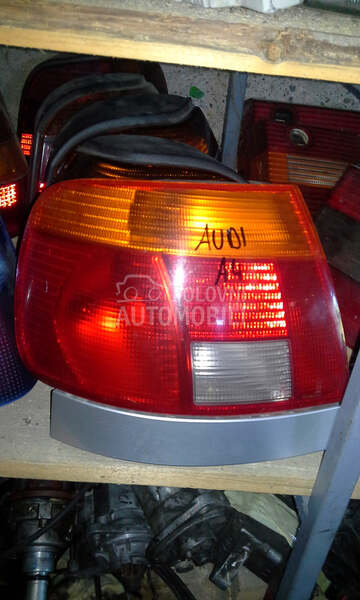Stop svetla za Audi A4