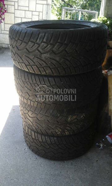 Ostalo 285/55 R18 Sve sezone