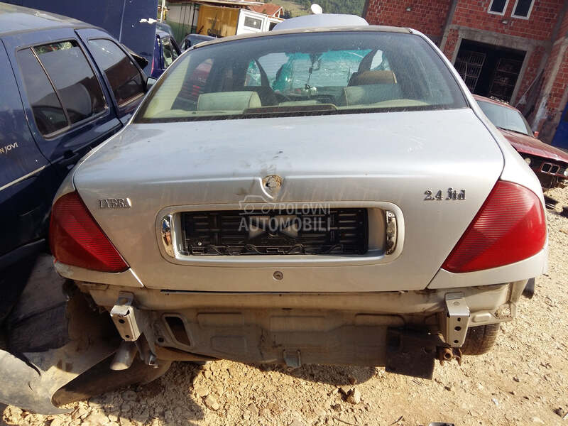 Lancia Lybra - kompletan auto u delovima