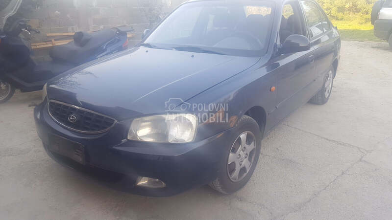 Delovi za Hyundai Accent
