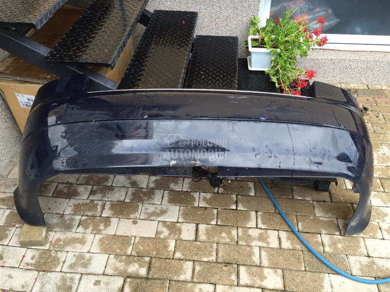 Zadnji branik za Audi A4 od 2000. do 2004. god.