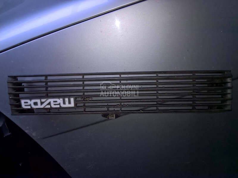 Maska za Mazda 