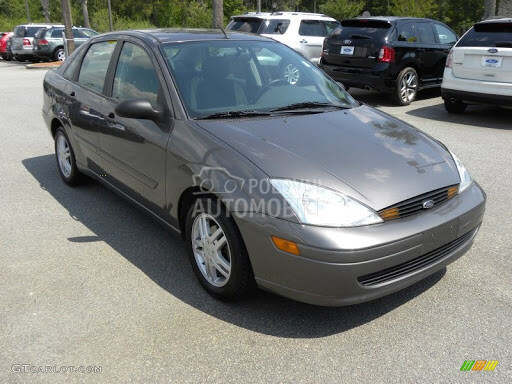 Ford Focus -  kompletan auto u delovima