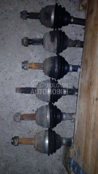 Kineticki zglobovi za Alfa Romeo 147