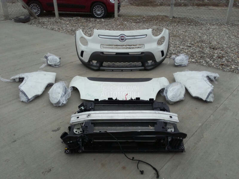 Prednjica za Fiat 500L