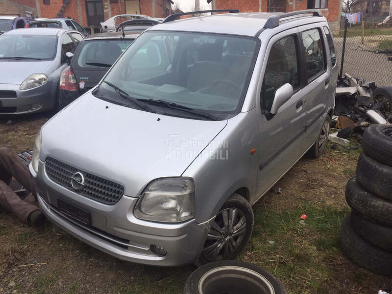 Opel Agila - kompletan auto u delovima