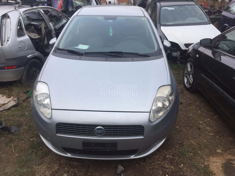 Fiat Grande Punto - kompletan auto u delovima
