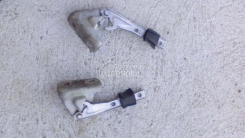 Makaze haube za Fiat Punto