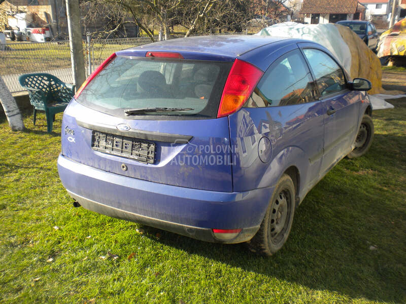 Ford Focus - kompletan auto u delovima