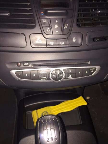 Instrument tabla za Renault Laguna