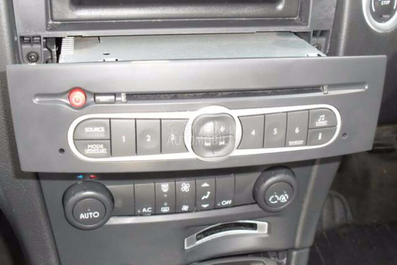 Radio cd za Renault Laguna