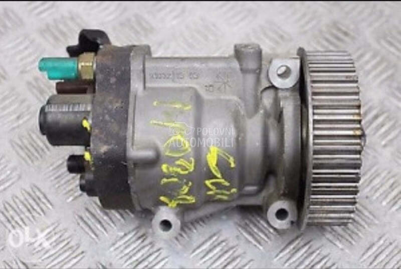 Bos pumpa za Renault Thalia