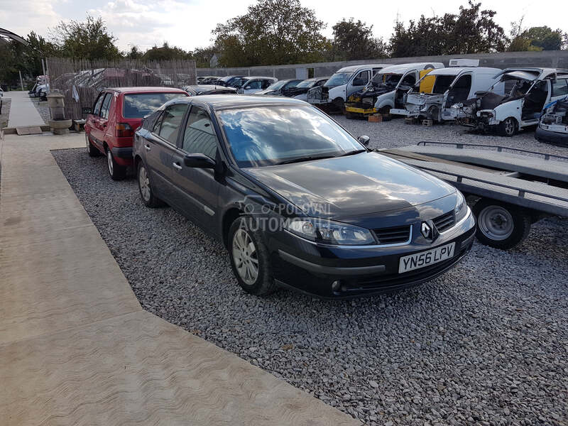 Renault Laguna -  kompletan auto u delovima
