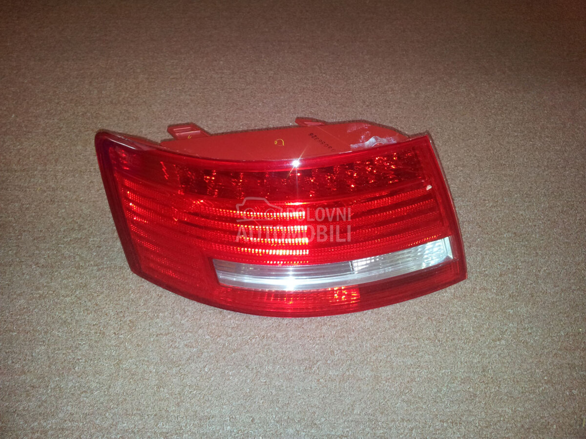 Stop svetlo za Audi A6 od 2004. do 2008. god.