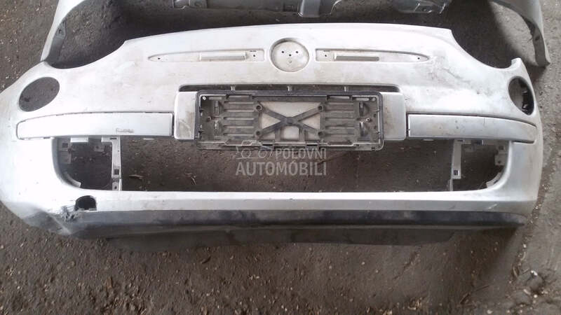 Prednji branik za Fiat 500