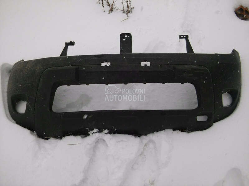 Prednji branik za Dacia Duster